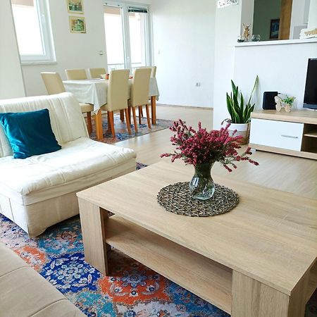 Dina Apartman Jablanicko Jezero Konjic Buitenkant foto
