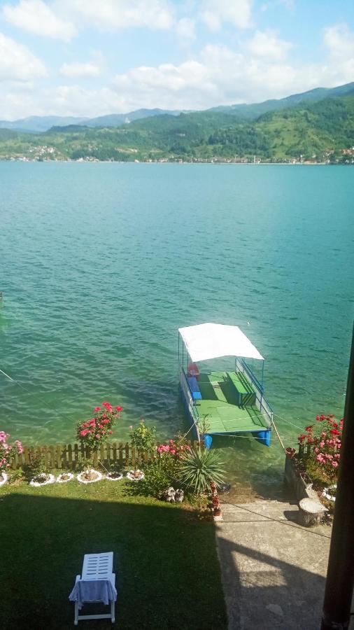 Dina Apartman Jablanicko Jezero Konjic Buitenkant foto
