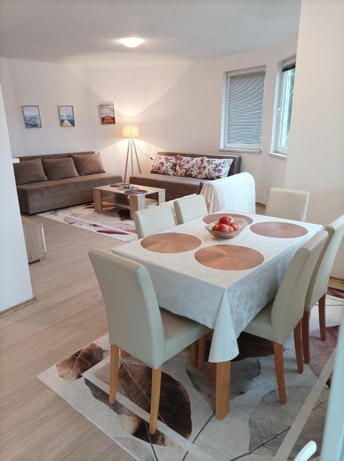 Dina Apartman Jablanicko Jezero Konjic Buitenkant foto